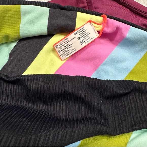 NWT 2 swimsuit bikini bottoms Seafolly and Maaji - Picture 7 of 8